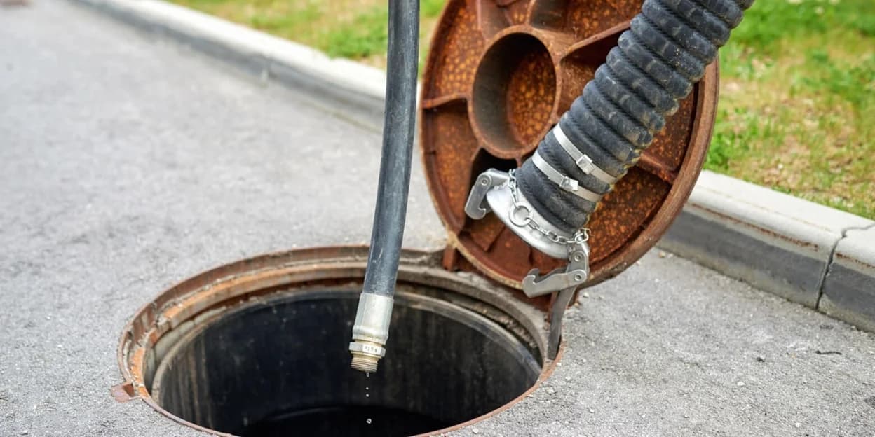 Kanalgeruch beseitigen